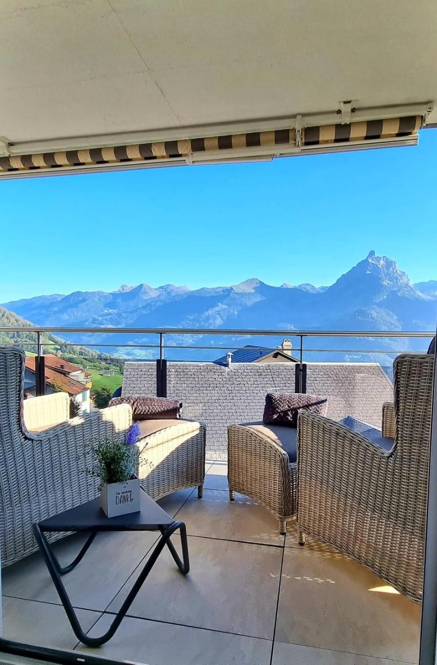 Panoramablick Apartment Amden